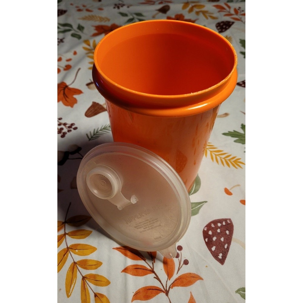 Tupperware Vintage Orange Container 321-11 Pour Lid 563-21 Container 32oz